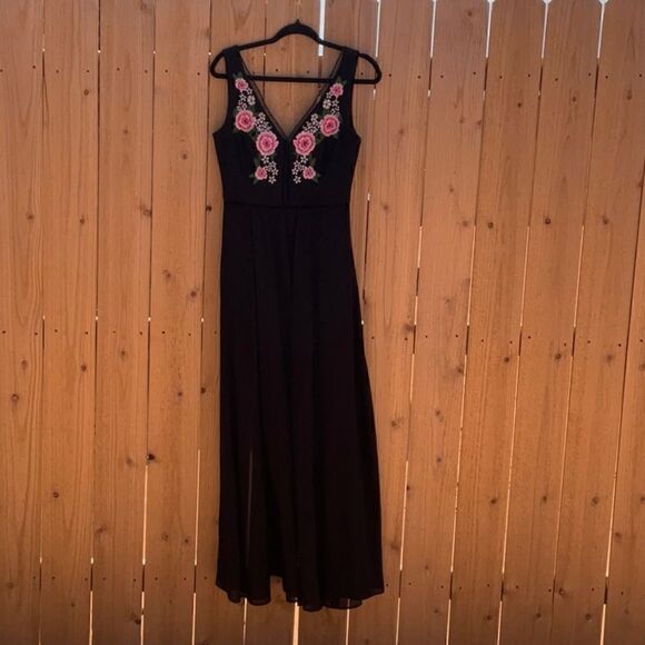 Take 50% OFF- Premier Armor Women's Dress, Size-6 - Picture 2 of 15